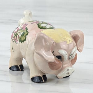 Vintage Kay Finch Grumpy Pig Figurine | California Pottery | Hand-Painted Pig | Collectible Animal Figurine