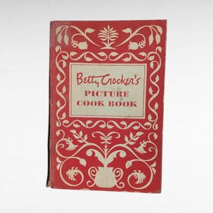 1950 Betty Crocker Cookbook: Vintage Retro Kitchen Decor