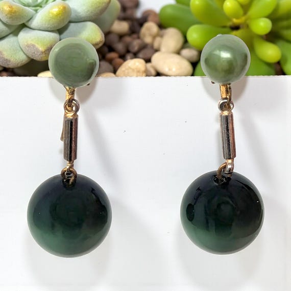 Vintage Statement Earring Choice - image 5