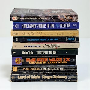 Vintage Sci-Fi Fantasy Book: Choose Your Own Paperback Novel