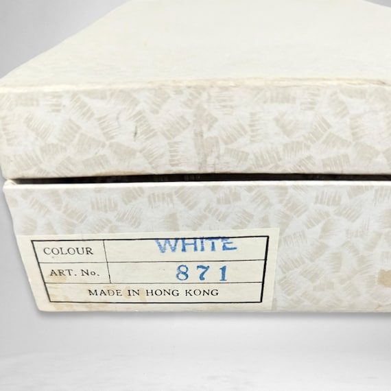 Vintage White Beaded Clutch - image 6