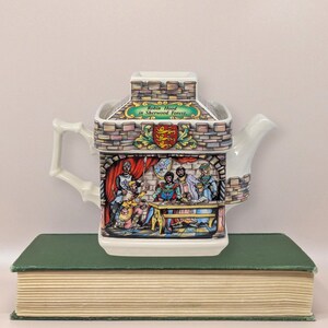1990s Sadler Robin Hood & Sheriff of Nottingham Teapot – Sherwood Forest Series