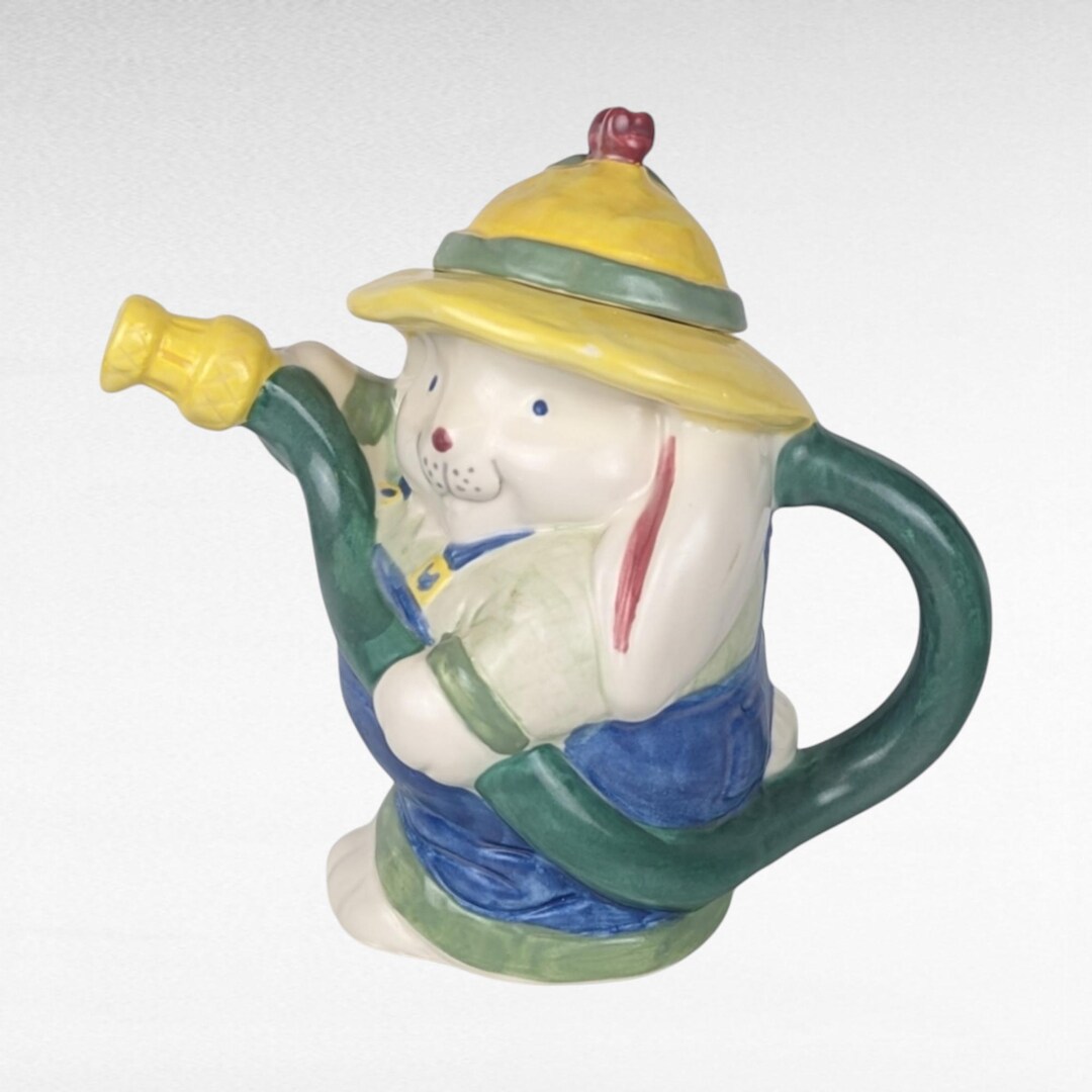 Treasure Craft Bunny With Hose Teapot, Handcrafted, 9 Inches Chip on ...
