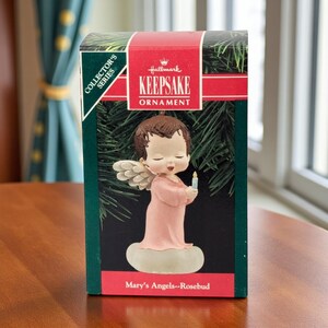 Vintage 1990 Hallmark &#39;Rosebud&#39; Angel: Mary&#39;s Angels Series Keepsake Ornament