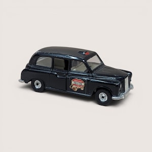Corgi Taxis Black - Etsy