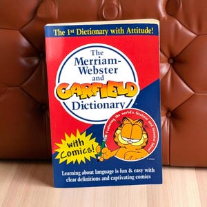1999 Merriam-Webster Garfield Dictionary, Softcover, Children&#39;s Dictionary, Educational Book, Fun with Language, Gift for Students