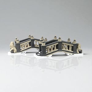 Dept 56 Heritage Village Bridges: Ceramic Christmas Village Accessory