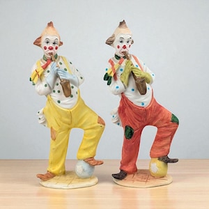 Vintage Resin Clown Figurines, 8&quot; Clown Decor, Whimsical Clown Pair, Gift for Clown Collector, Circus Decor