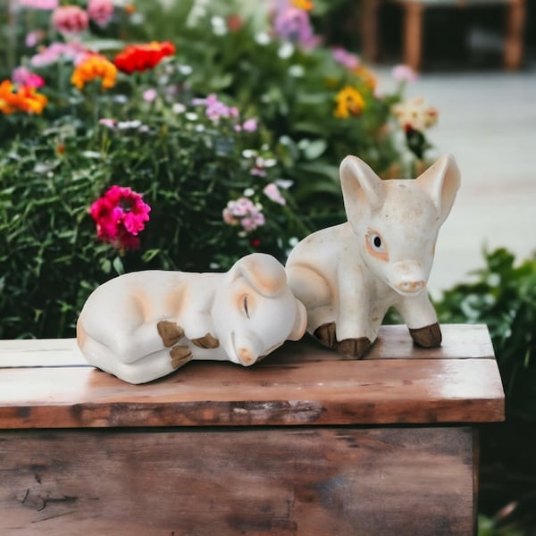 Vintage Ceramic Pig Salt and Pepper Shaker Set