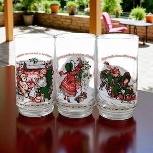 Vintage 1982 Coca Cola Holly Hobbie Christmas Glasses - Set of 3