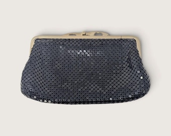 Vintage Whiting and Davis International Black Metal Mesh Clutch Kiss Lock Purse