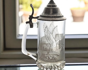 Vintage Canadian Goose Glass Etched Stein