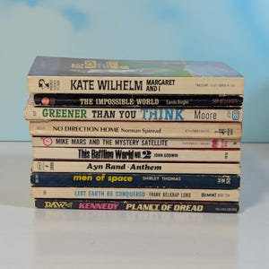 Vintage Sci-Fi Paperbacks: Choose Your Book