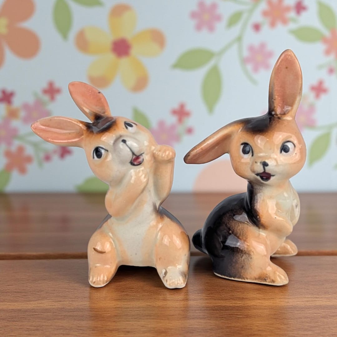 Vintage 1960s Bunny Figurines: Pair of Japanese Ceramic Rabbits - Etsy