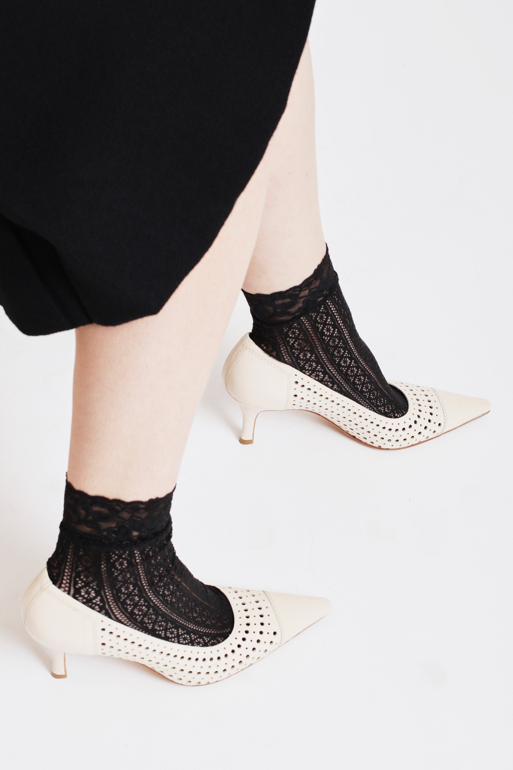 averi pump betsey johnson