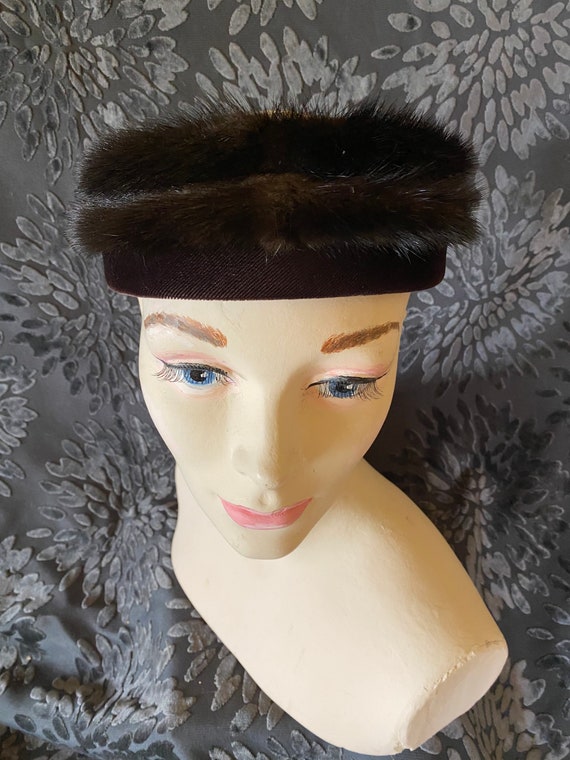 Vintage 50’s brown mink hat