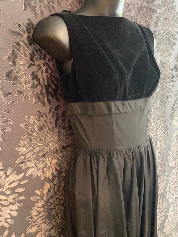 1950's-1960's Velvet and Taffeta Party Dress - image 5