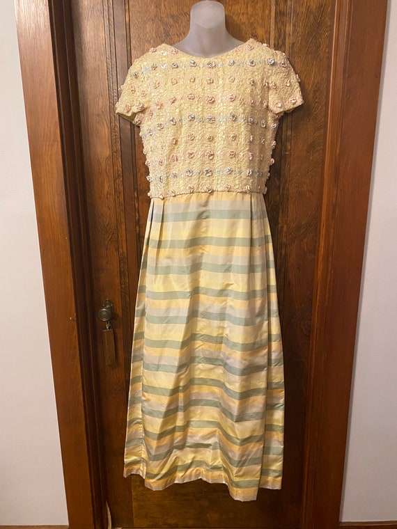 1970's Taffeta Gown - image 1