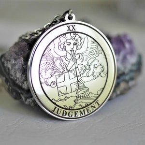 Talisman Carte Majeur du Jugement//Tarot de Marseille//Pendentif Carte du Jugement//Amulette//Talisman//Cadeau Homme//Cadeau Femme//Pendent