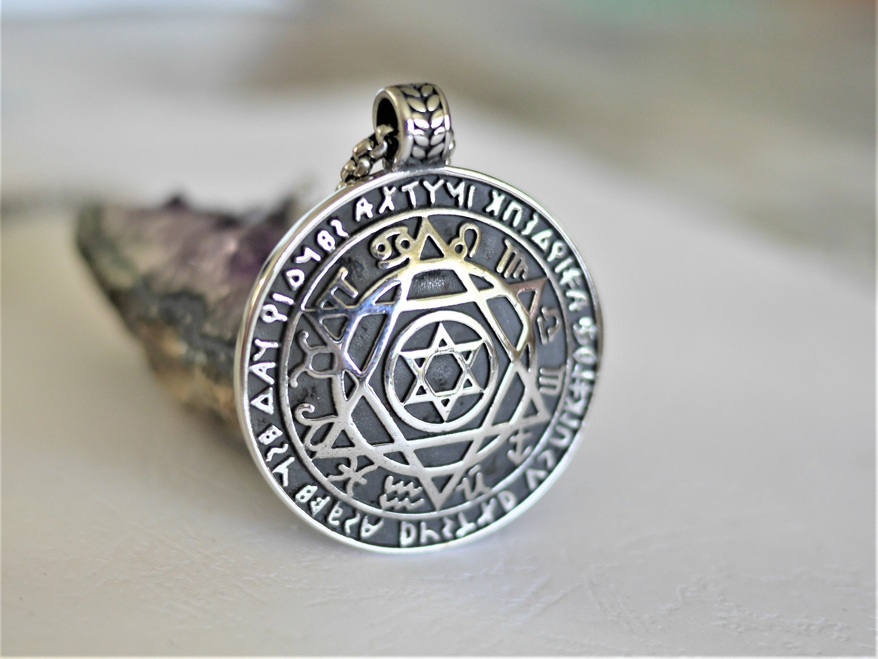 имперский амулет. рунический оберег скандинавия. амулет богатства. амулет благополучия.