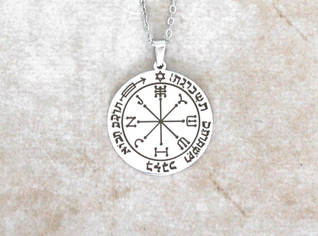 Collana con ciondolo a pentacolo magico Saturno per Italia Collana con ciondolo a pentacolo magico Saturno per Italia
