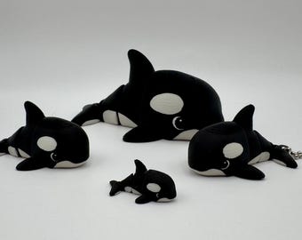 Articulated Orca Whale | 3D Printed Whale Figurine | Poseable Ocean Animal Desk Toy | Mini Orca Keychain Option | Gift for Kids & Adults