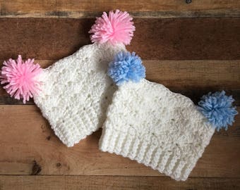 Newborn Hospital Double Pom Hat
