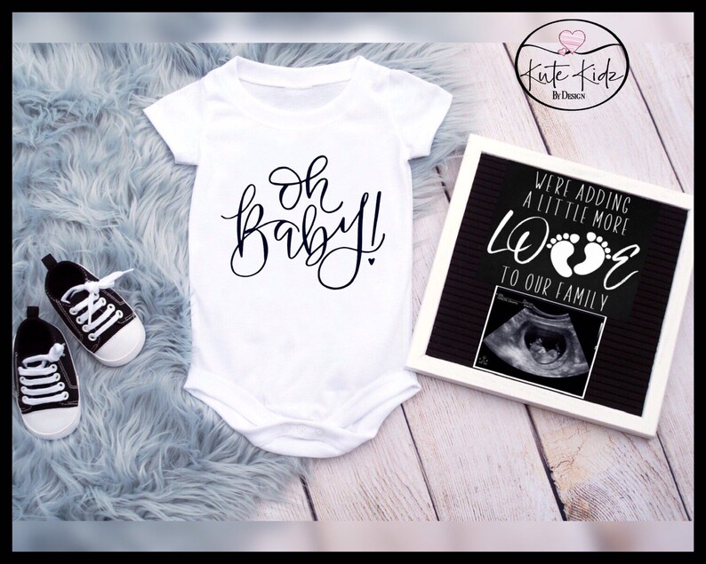 Custom Baby Name Pregnancy Announcement Reveal Onesie Photo Prop Outfit Unisex
