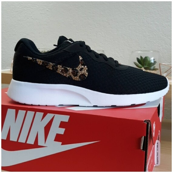 nike tanjun cheetah