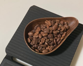 Uniek design houten koffiedoseerbeker