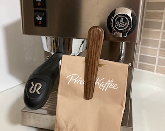 Coffee bag clip