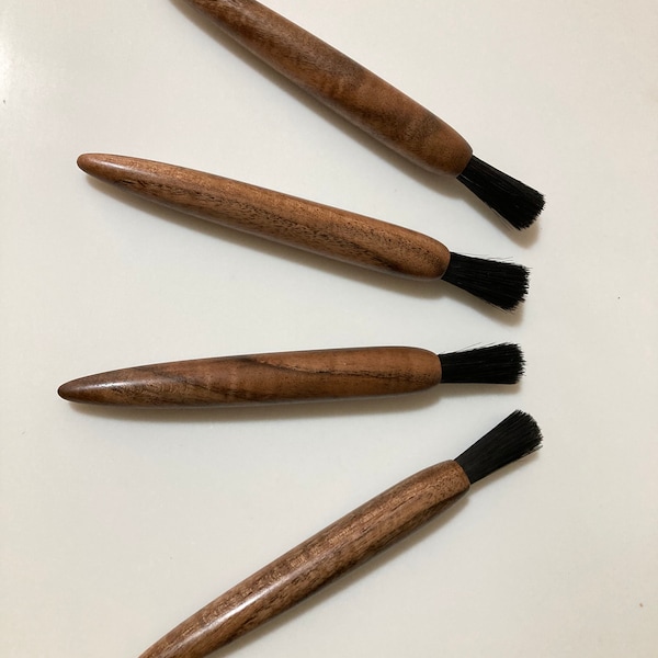 Coffee Grinder Brush: Wooden Barista Cleaning Tool