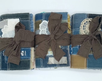 Handgemachtes Grungy Denim Stoff Patchwork Cover Journal, Andenken J, Tagebuch J, Album J, Erbstück J, Nähen J, Reisen J, Memory Keeping J
