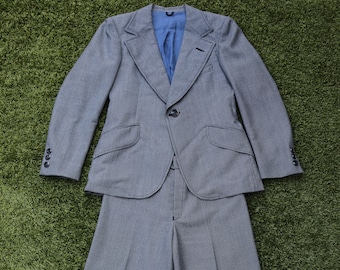 Vintage 70s Suit, Ladies Size 8, 70s Grey Suit, Vintage Suit, Vintage 1970s Suit, Retro Blue Suit, Retro Check Suit, Catherine Hepburn Suit