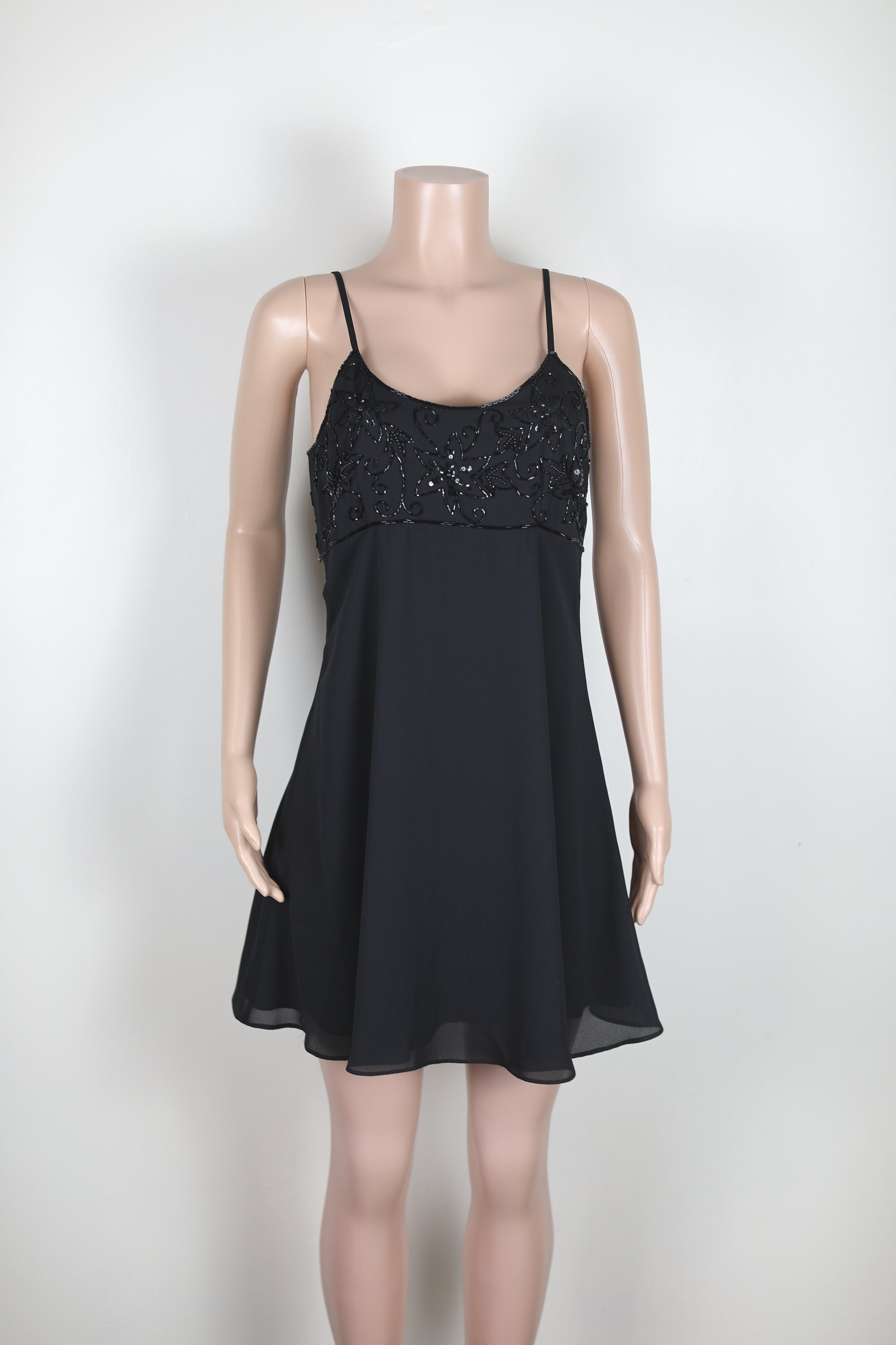 posh spice lace dress sold, Very very solid cord dress , Size 14, Price 19,500
