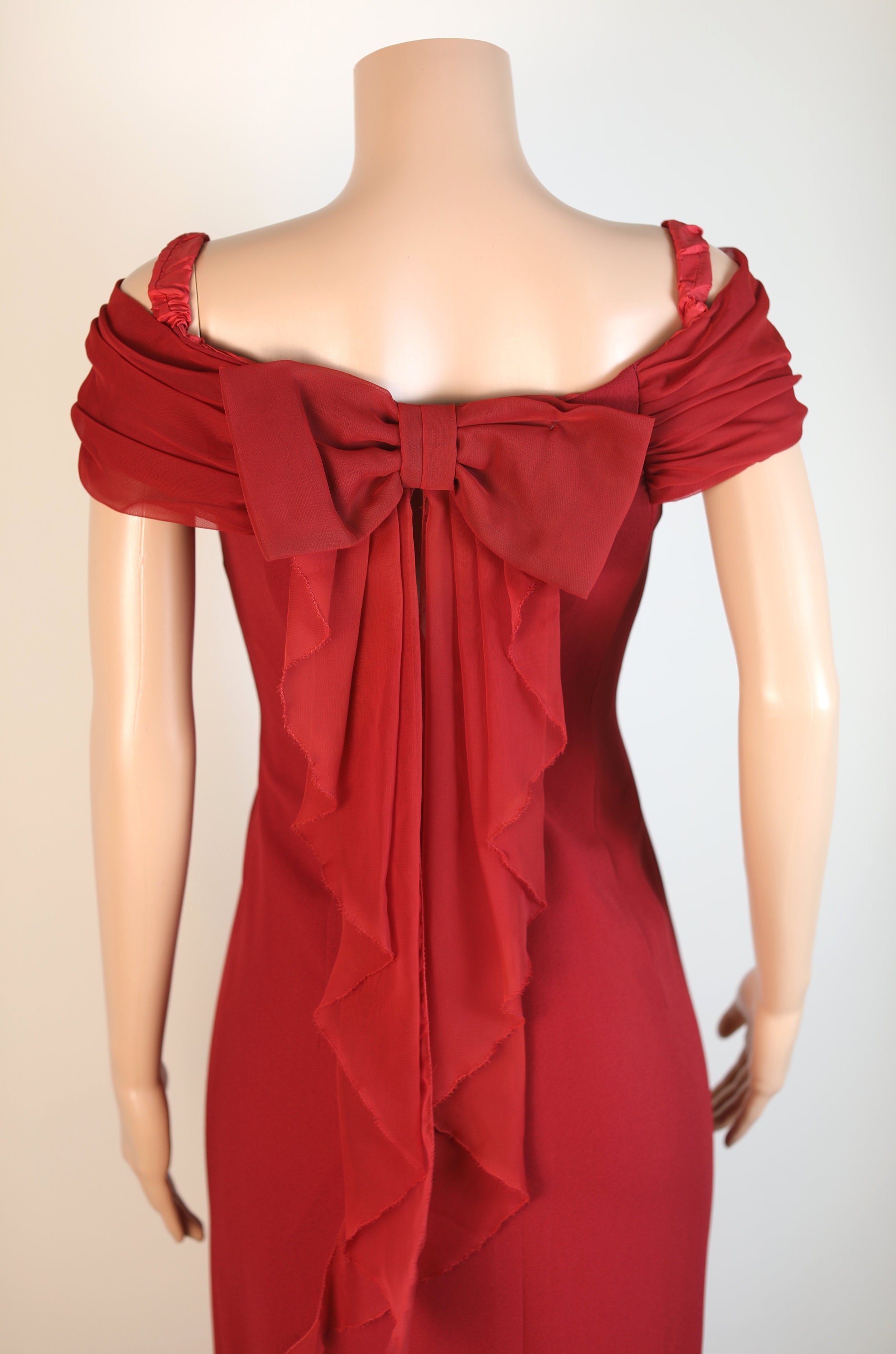 red dress shopee (On Hand) 2022 New Design Women chic Low Neck Ruff Short Sleeve Fromal Party Mini for Christmas Shop Red Dress For Women