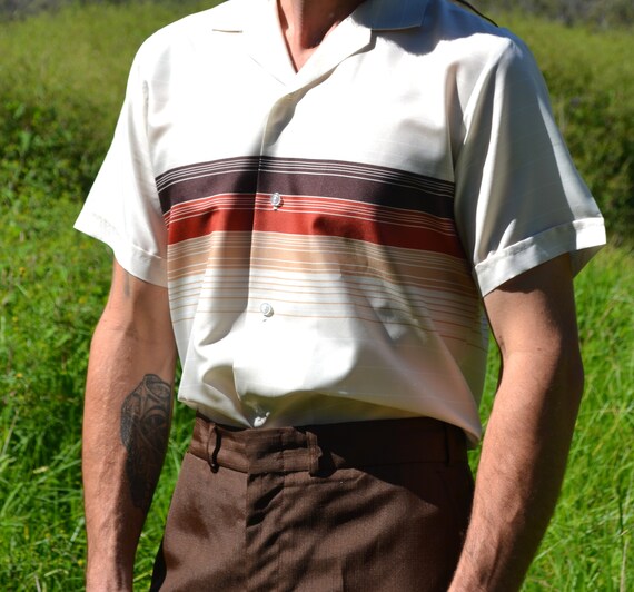 Vintage 70s Shirt, 70s Tee, 70s Short Sleeved Shir