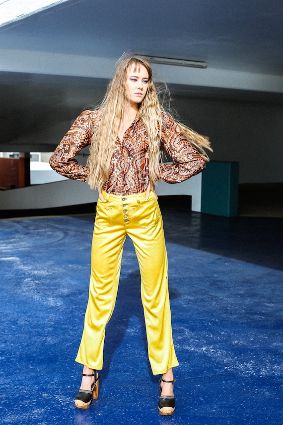 Vintage 70’s Sunflower Yellow Pants, Size 6, Disc… - image 1