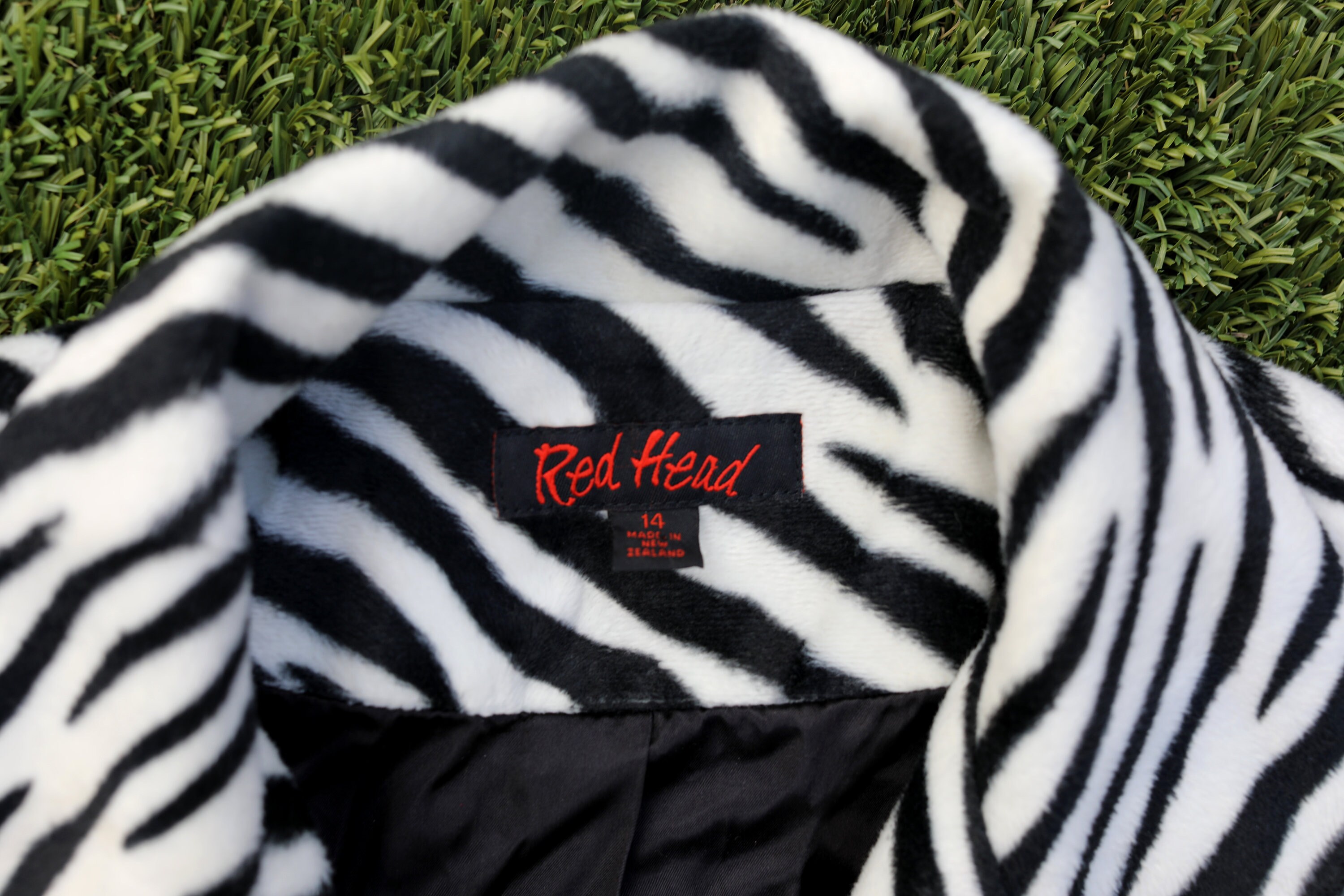 BRONZE AGE       90s ヴィンテージ　フード付きコーチコート Vintage 90s Zebra Print Trench Coat, Size 14 Ladies, 90s