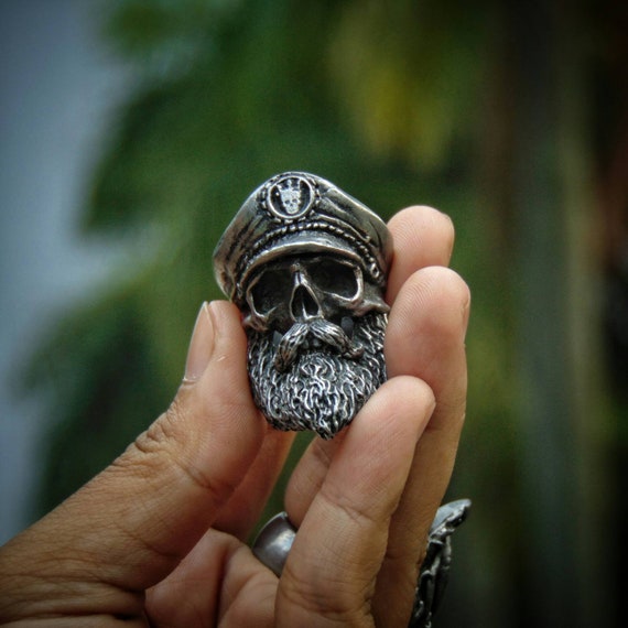 Kirstin Ash Skull Ring Kirstin Ash Skull Ring