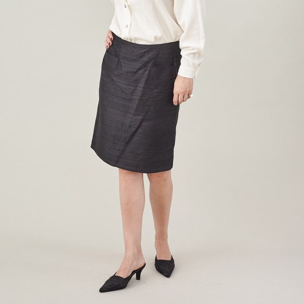 Vintage Black Silk Pencil Skirt - Waist 29, Lined, with Pockets, Elegant Classic Skirt for Formal Occasions FTV1970