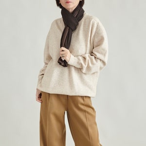 Vintage Wool Sweater Unisex Design, size L Mens Beige V-neck Jumper, Premium Neutral Essential Knitrwear FTV1166 image 1