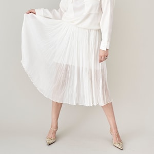 Handmade Silk Chiffon Tutu Skirt: Elegant White Layered Midi