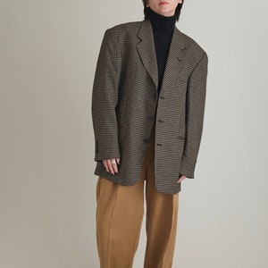 Vintage 100% Wool Blazer Size XL | Unisex Houndstooth Blazer for Women or Men | Classic Oversized Jacket FTV1043