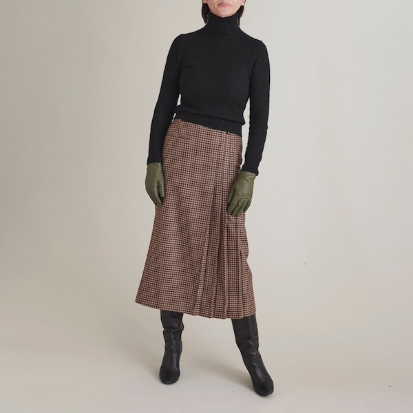 plissée en laine pour femme | Jupe en laine marron à carreaux sous les genoux avec une poche passepoilée, passants de ceinture. Entièrement doublé. FTN59_100WOL