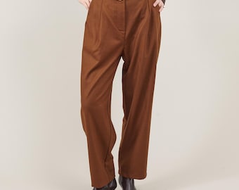 High Waist Wool Trousers: Pleated Crop Pants with Pockets
