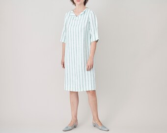 Randig linneklänning i vintagestil: Elegant sommarklänning i XS-S för kontoret