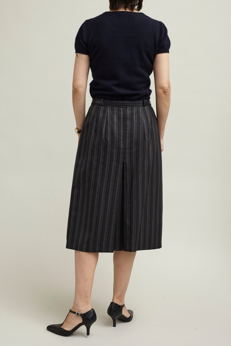 Vintage Grey Wool Skirt with a Front Double Pleat, an Elegant Grey Tweed Midi Skirt with Flattering A-Line Shape FTV1065 image 7