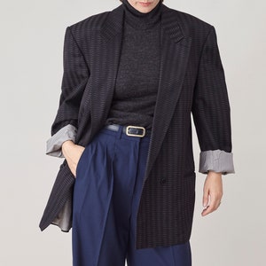 Vintage Pinstripe Wool Double Breasted Blazer, Women Size L, Oversize Fit, Minimalist Design FTV1597