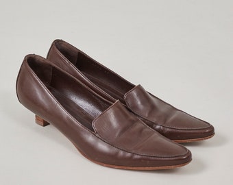 Zapatos vintage Sergio Rossi de piel marrón con tacón bajo y punta puntiaguda (US7 / IT37)